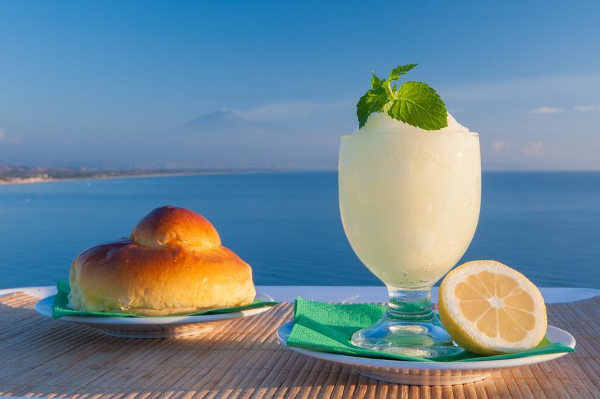Appartamenti Mantarro Travel And Living Санта Тереза ди Рива Екстериор снимка
